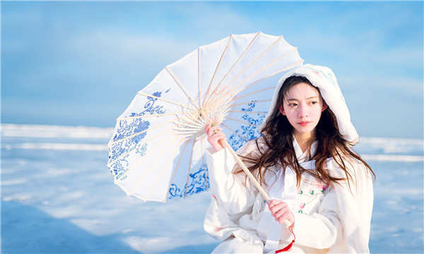 老城镇试管代怀生子多少钱一个？助孕之路的费用分析与方案选择